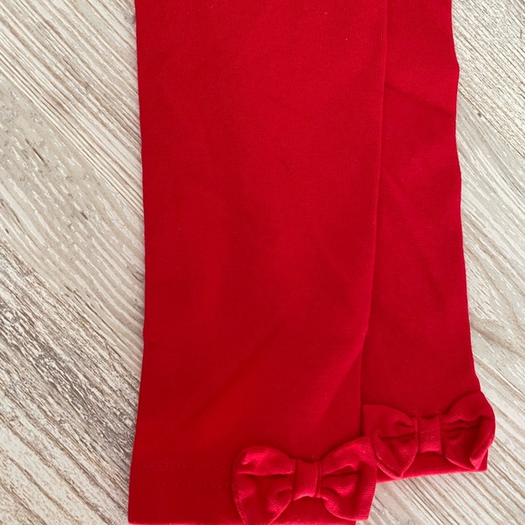 2 pairs of Carters leggings pants. Holiday print. Size Toddler 2T. - Picture 3 of 11